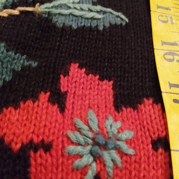 Classic Elements Christmas Holiday Cardigan Sweater 16-18 Woman Poinsettias - Picture 9 of 9